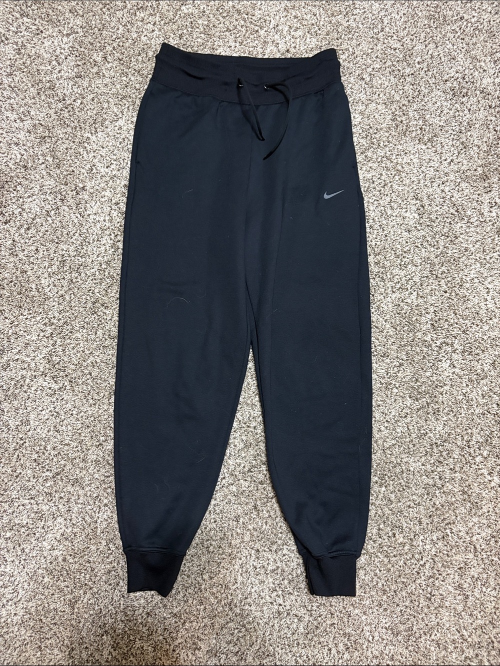 Nike Women’s therma-fit jogger pants